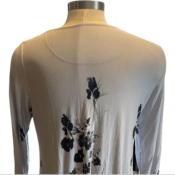 Soft Surroundings Light Gray Black & White Floral Knit Long Sleeve Tunic Top XL - Picture 5 of 8